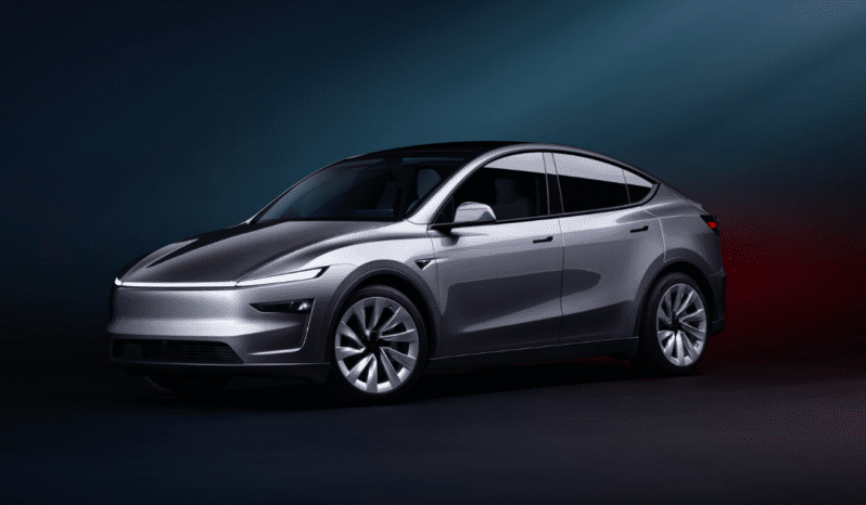 
								Tesla Model Y Long Range AWD full									