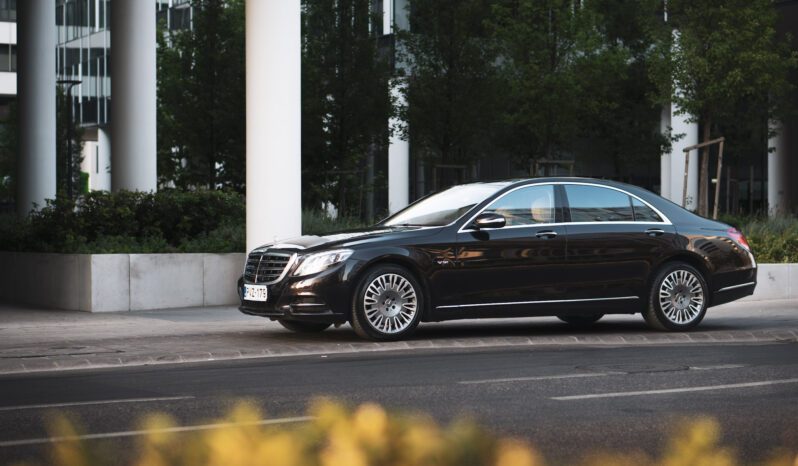 
								Mercedes-Benz S600 full									