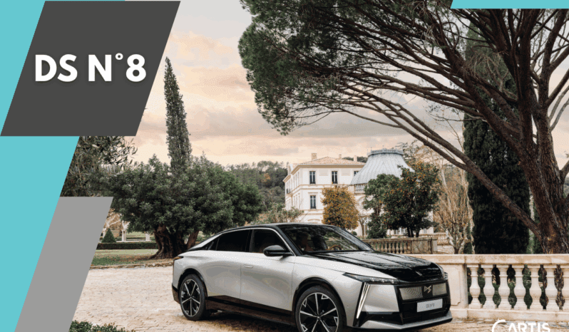 
								DS N°8 full									